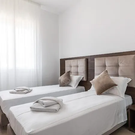 Le Dodici Porte - Porta Sant'isaia 9 By District 公寓